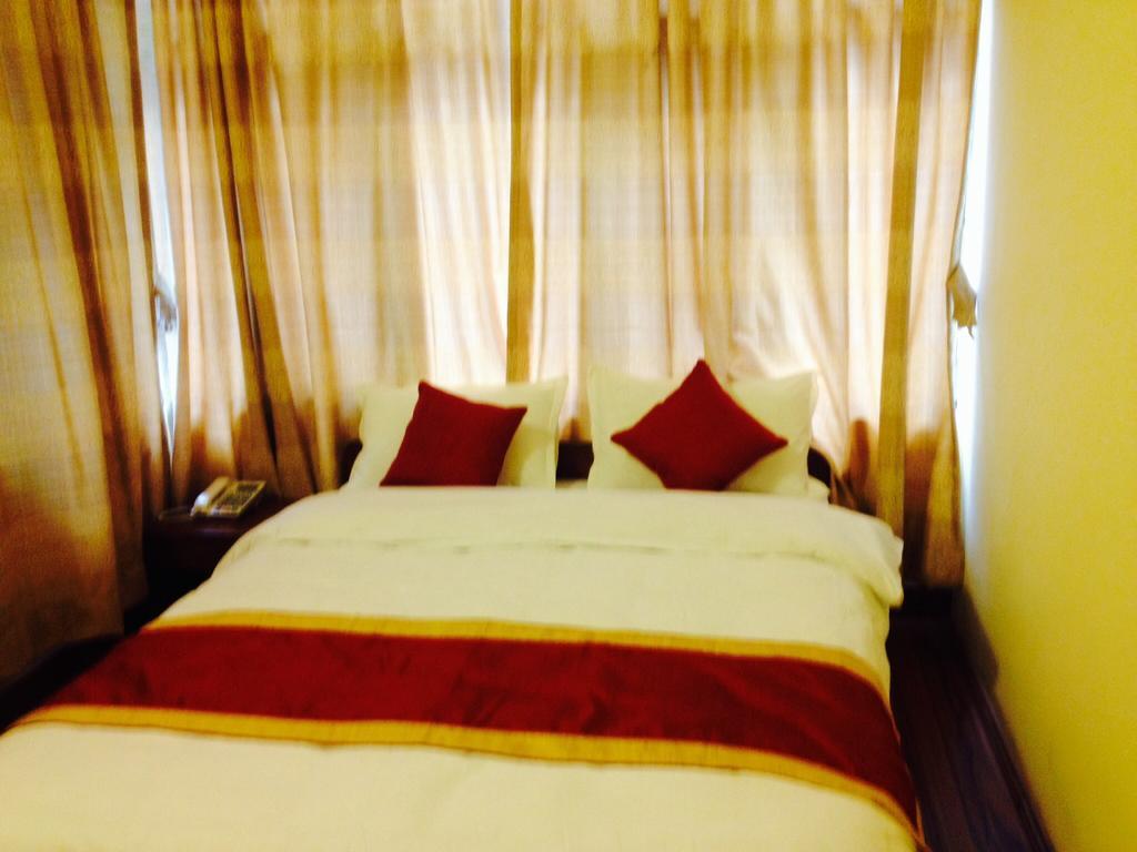 Potala Tourist Home カトマンズ エクステリア 写真